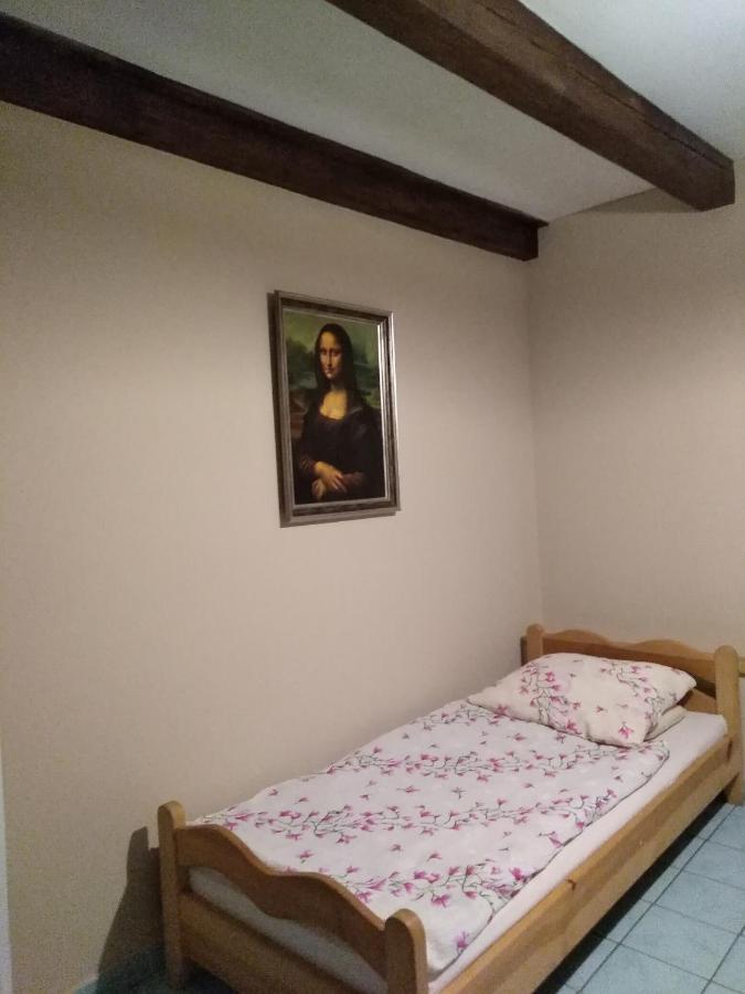 סאנוק Agroturystyka W Ogrodach מראה חיצוני תמונה